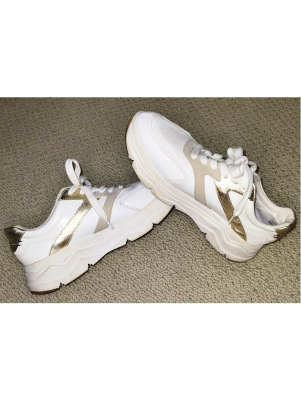 Women's s.Oliver White & Gold Sneakers (Size 39/8 or 8.5)
